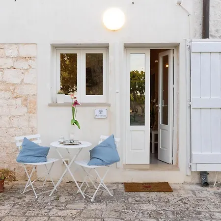 Itrium Homes & In Valle D'itria ヴィラ *