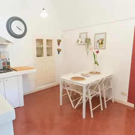 Itrium Homes & In Valle D'itria * אלברובלו